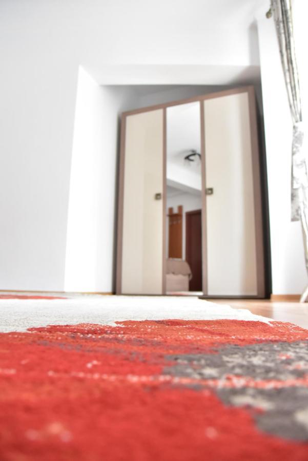 Apartament Frunzei Sibiu Eksteriør bilde